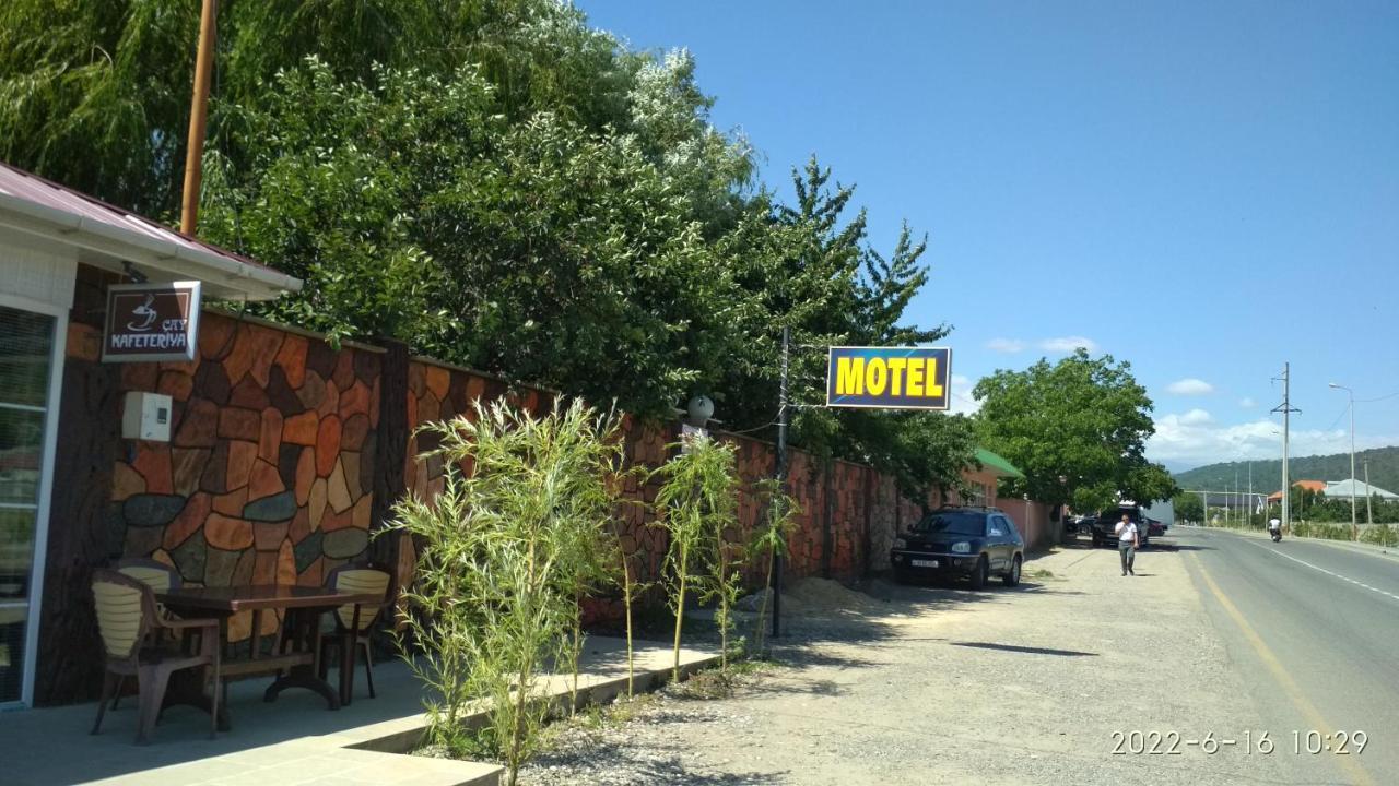 Motel Qusar Buitenkant foto